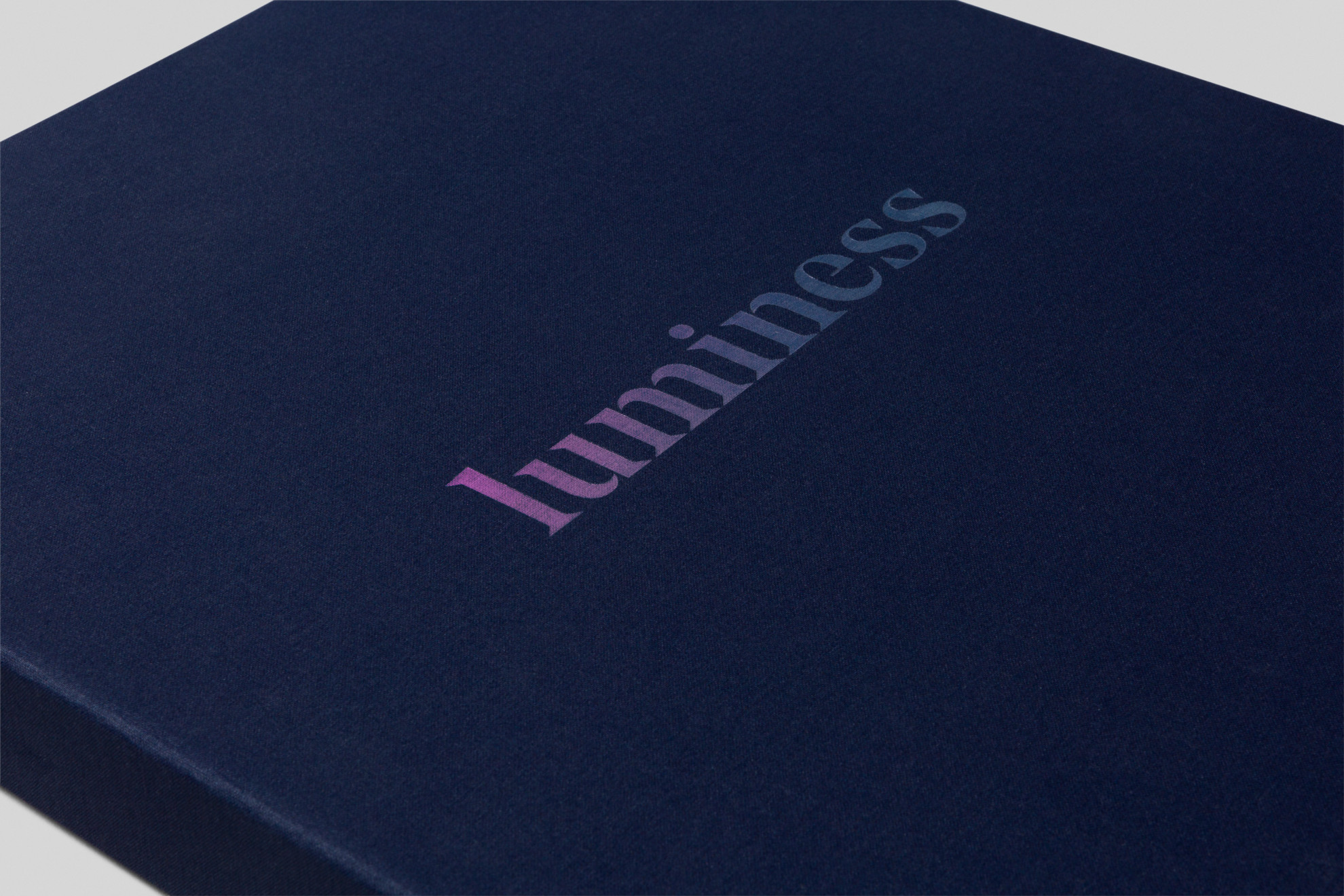 Luminess - Flipbook Detail